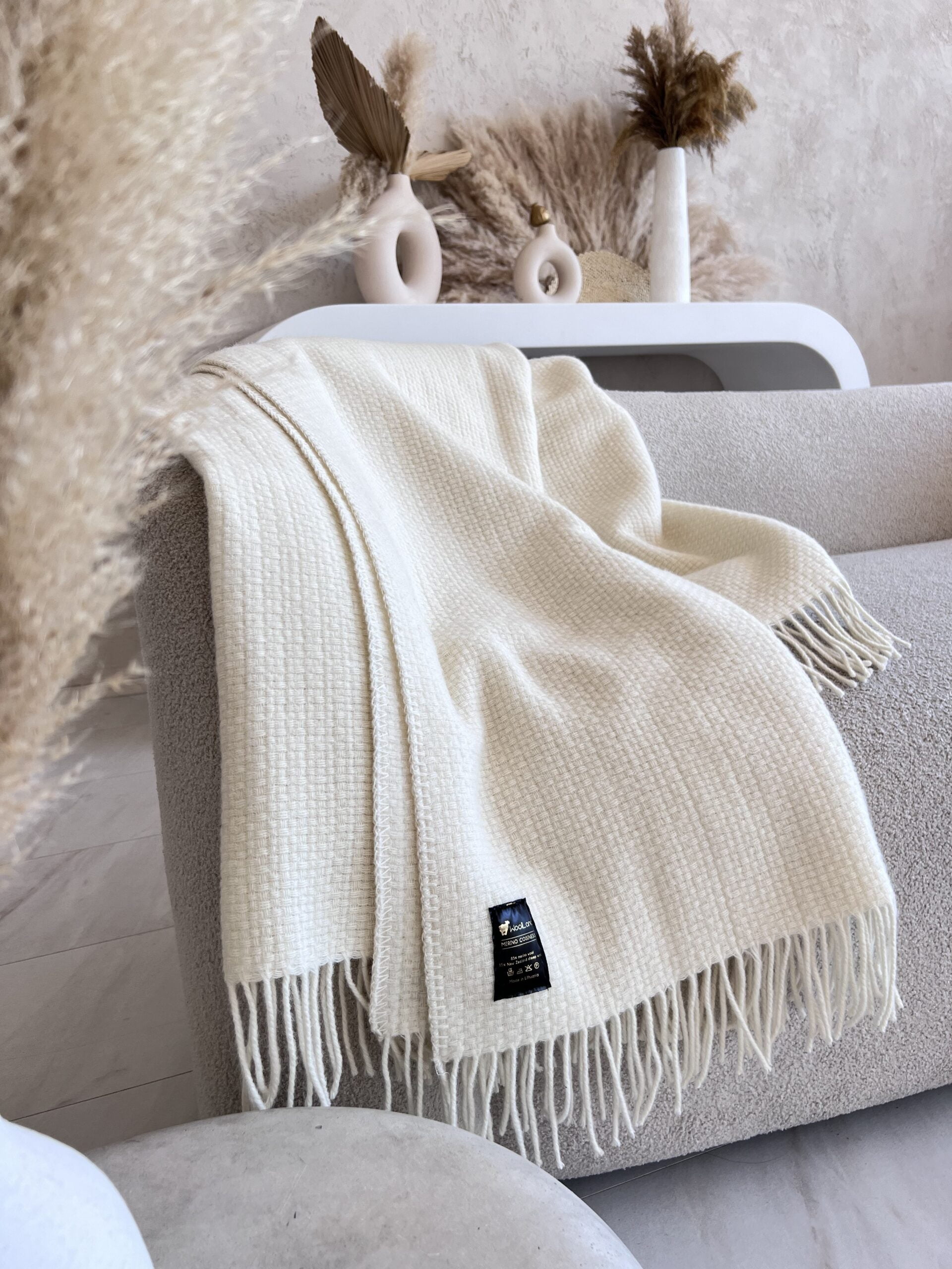 Woolland MERINO COSINESS Luxury Milky Touch vilnas pedas