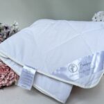 Hipoalerģiska universāla BAMBUSA sega 300g/m2