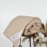 Universāla luksusa sega kamieļu vilna 400g/m2