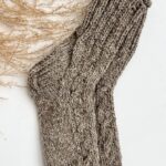 WoolLando dabīgās aitas - suņa vilnas zeķes, ROKU DARBS