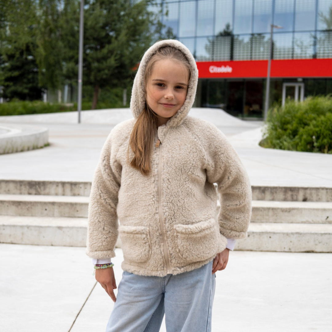 Zaffiro jēra vilnas bērnu jaka ar kapuci krēmkrāsas krāsā