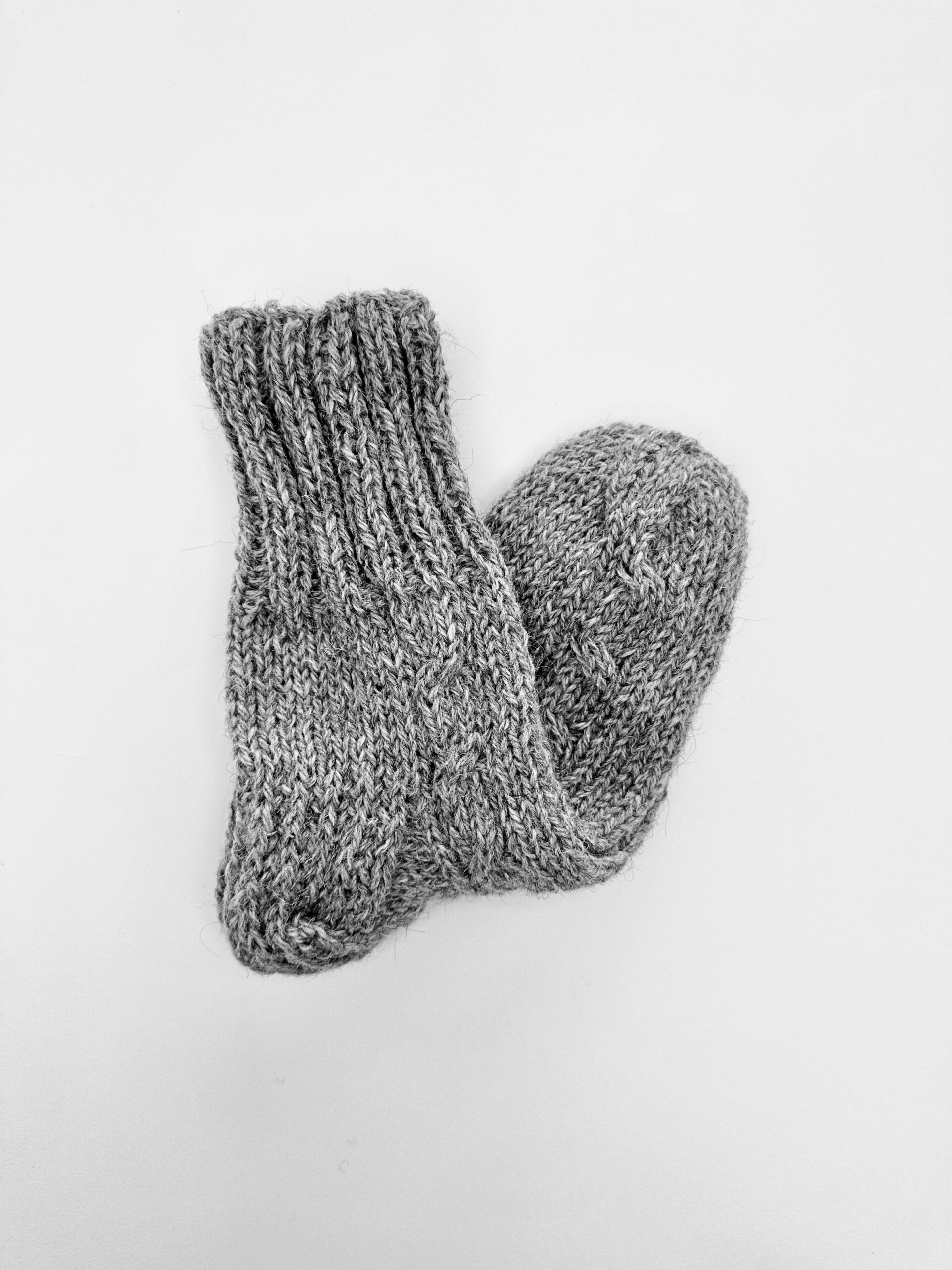 Dabiskas aitas - suņu vilnas zeķes ŽARIJA HAND MADE