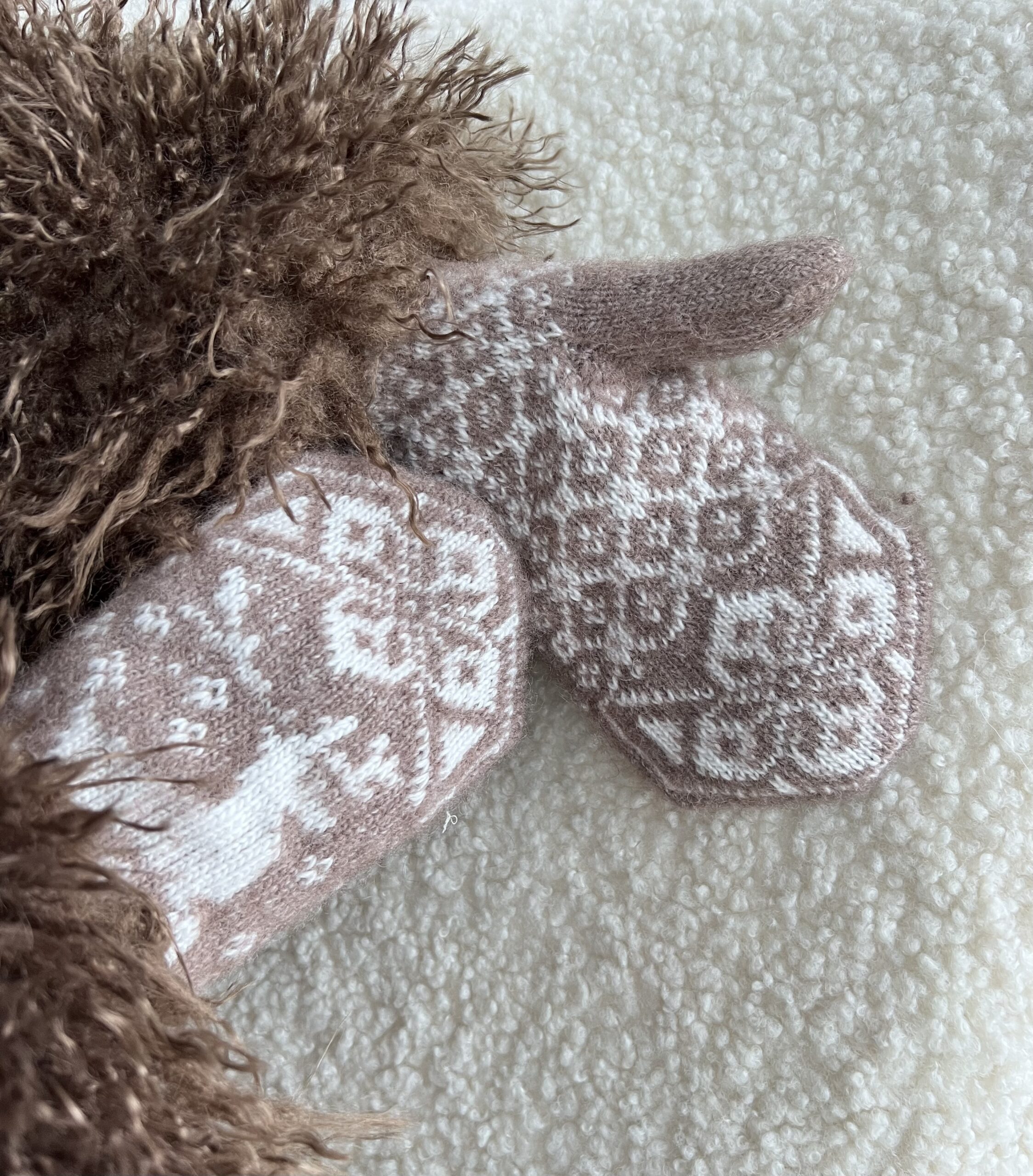 Sieviešu merino vilnas cimdi RED DEER