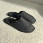 Melnas filca čības ANGLIS, WoolLando