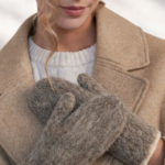 Brūni dūraiņi no 100% suņa vilnas, unisex – WoolLando