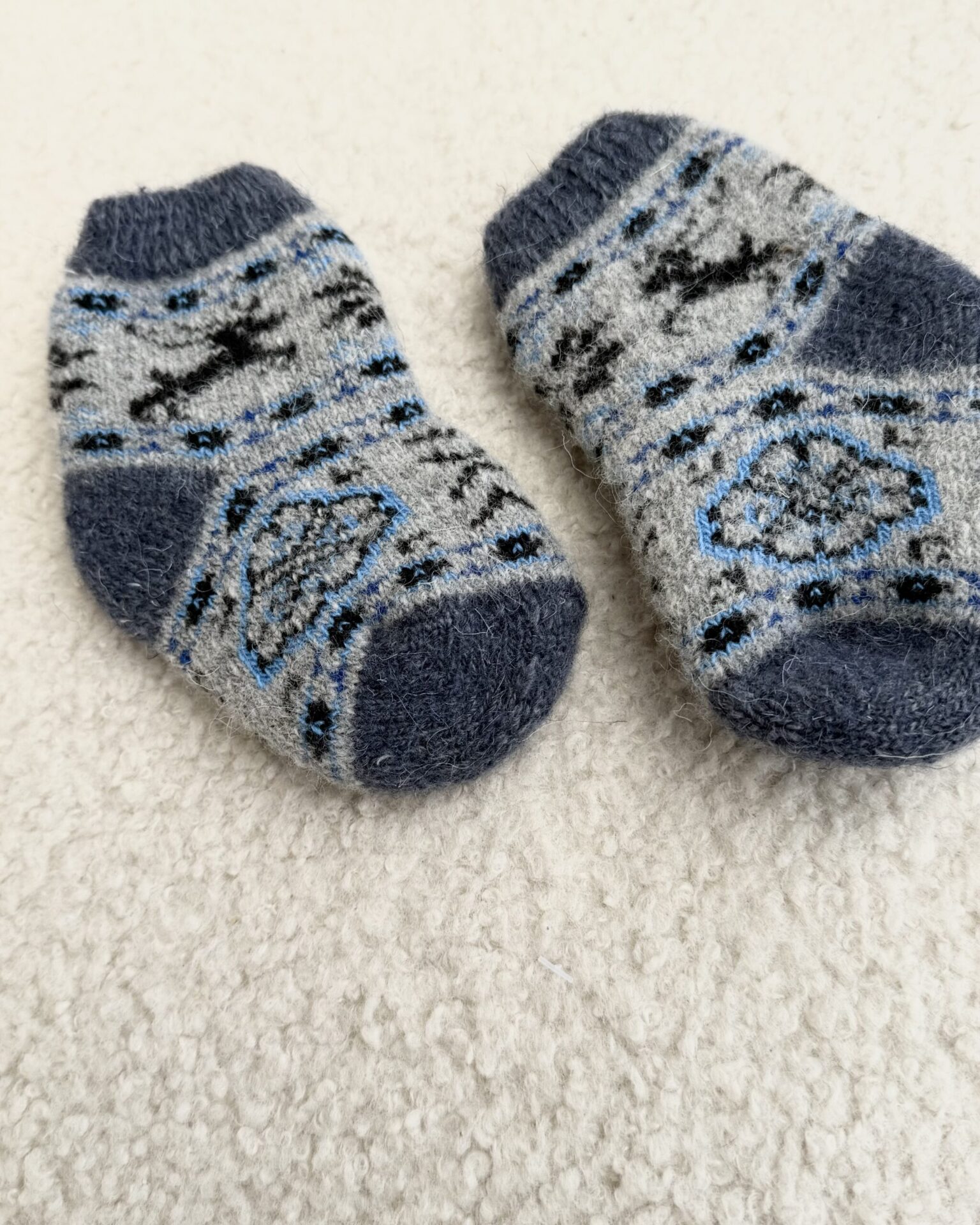 Bērnu merīnovilnas zeķes BLUE DEER, WoolLando