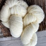 Alpacas vilnas dzija 100 g – BALTA, WoolLando