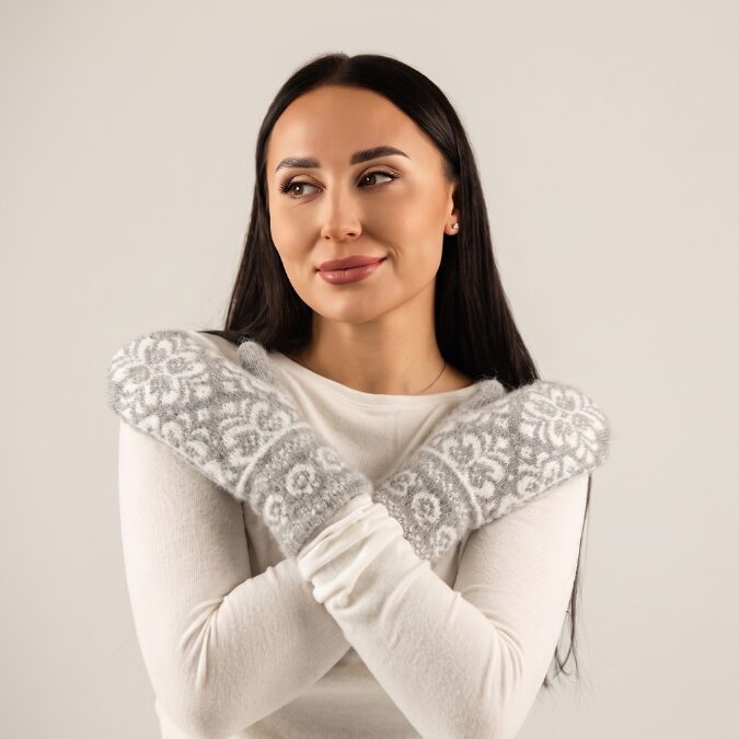 Sieviešu merīnovilnas dūraiņi SNOWFLAKE, WoolLando