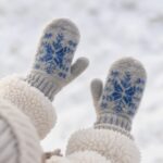 Bērnu vilnas dūraiņi BLUE SNOWFLAKE, WoolLando